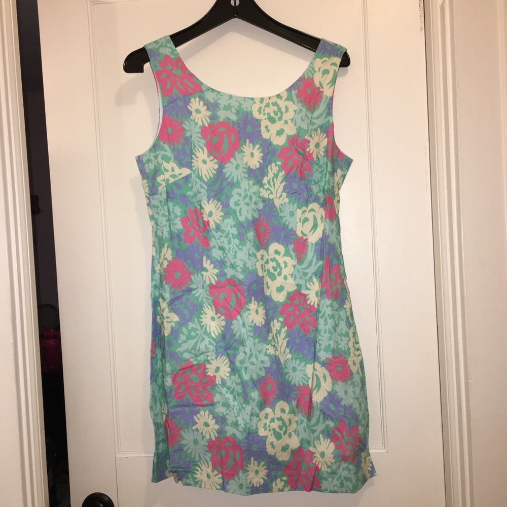 - NEW Hiho brand summer dress